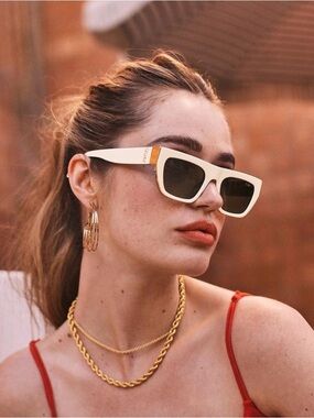 Quay Australia Dollar Signs Sunglasses Polarized Cream Tortoise Gold